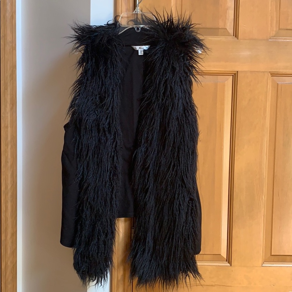 CAbi womens small black faux-fur vest